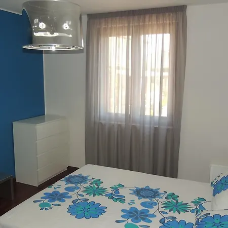 Ross House * Фермо