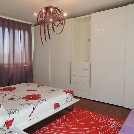 Oda ve Kahvaltı Ross House Fermo